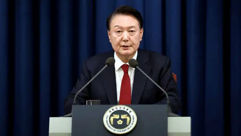 Güney Kore Devlet Başkanı Yoon Suk Yeol'un Görevden Alınması: Nedenleri ve Sonuçları