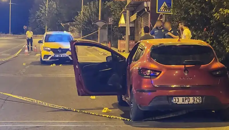 Şehir Merkezinde Yaşanan Silahlı Saldırıda İki Kişi Hayatını Kaybetti