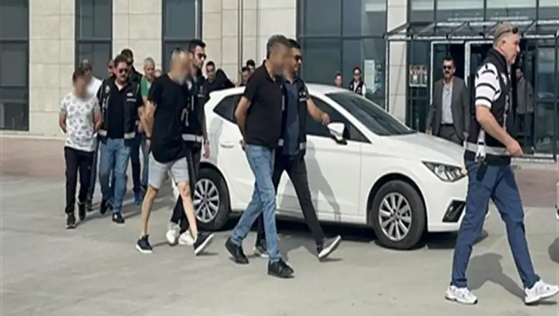 36 Bin Kişiye Hayal Satıp 10 Milyar Lira Dolandırıldılar: Gerçekler Ne?