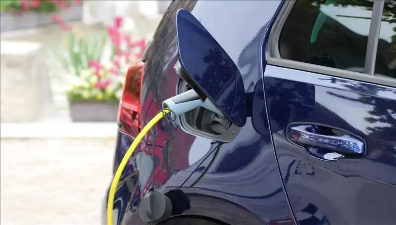 Tesla'nın Sınırlarını Zorlayan Yeni Rakibi: 1500 Kilometre Menzil Sunan Elektrikli Araç
