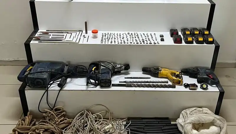 Balıkesir'de Tarihi Eser ve Patlayıcı Madde Operasyonu Şok Edecek Detaylar!