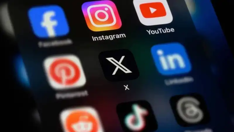 Sosyal Medya Kısıtlamaları: Whatsapp, X, Instagram ve Daha Fazlası Neden Etkileniyor?