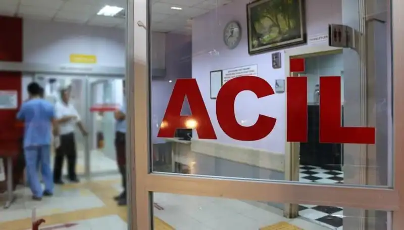 Burdur'da Bıçaklı Kavga: Bir Kişi Ağır Yaralandı, Olayın Perde Arkası Nedir?