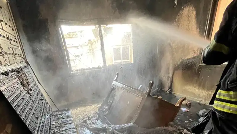 Mersin'de Apartman Dairesinde Korkutan Yangın: Sebebi Ne?