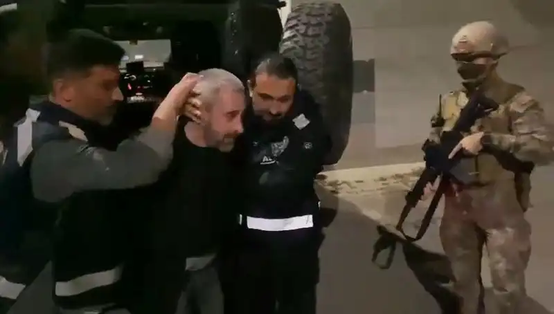 Kardeş Katili Yakalandı: 213 Saatlik Görüntü İncelemesi Sır Perdesini Araladı