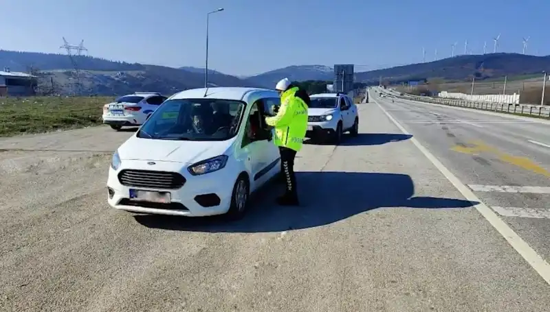 Son Bir Haftada Yarım Milyon Sürücüye Kesilen Ceza: Yolda Uyarılar Artıyor