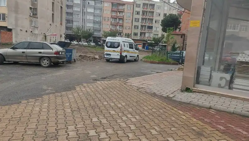 4. Kattan Düşen Kadının Hayatı Tehlikede, Acil Durum Anları