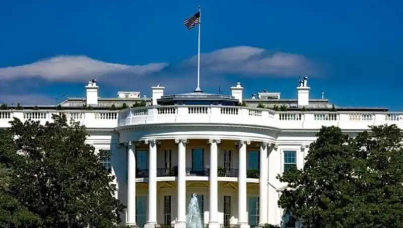 BAE'den Amerika'ya Büyüleyici Yatırım Vaadi: 1,4 Trilyon Dolar!