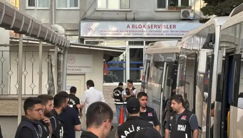 İstanbul'daki İBB Soruşturmasında Şok Gelişme: 25 Şüpheli Adliyeye Sevk Edildi