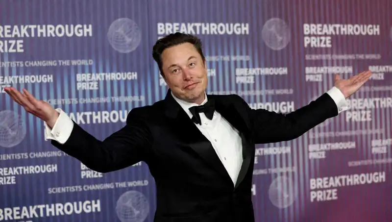 Elon Musk'ın X ile Flört Sitesi Dönüşümü: Kullanıcıları Neler Bekliyor?