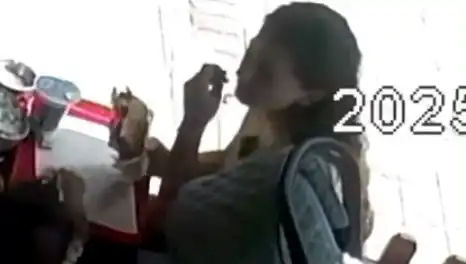Şok Edici Olay: Saçını Tostuna Koyan Kadının Nedeni Nedir?