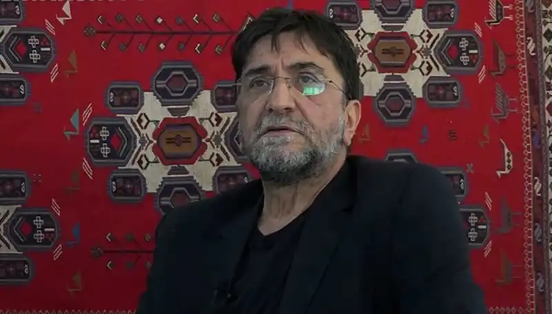 Ünlü Gazeteci Nihat Genç'in Ani Ölümü, Medya Dünyasında Derin Bir Üzüntü Yarattı