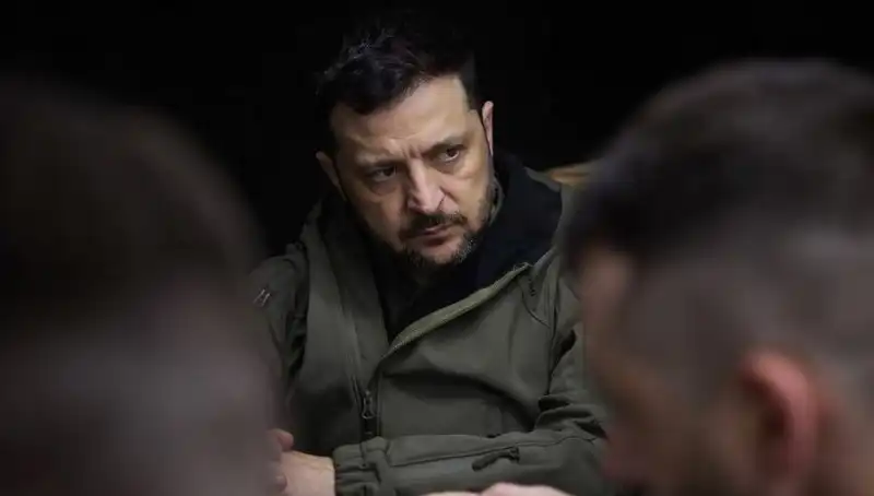 Zelenski NATO’ya Seslendi: "Nadir Element Anlaşmasında Yokuz"