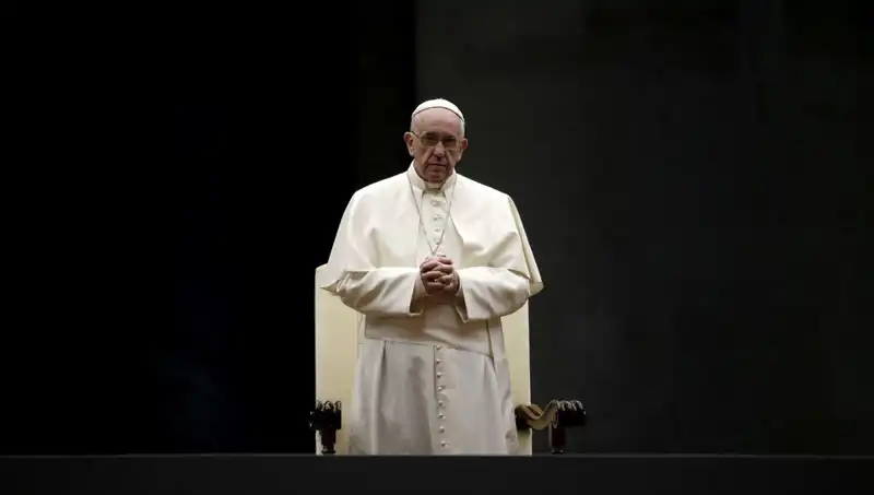 Kapıcılıktan Vatikan’a: Papa Francis’in Efsanevi Yolculuğu ve Hayat Hikayesi