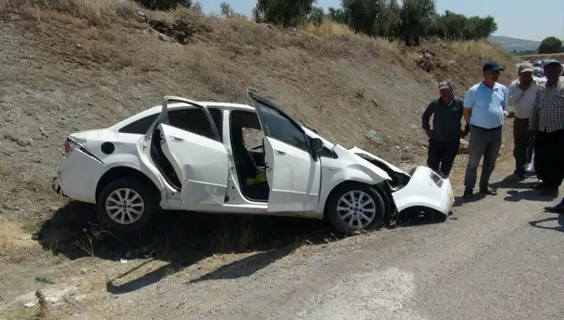 Kilis'te Otomobil Kazası: Çok Sayıda Yaralı ve Acil Müdahale Süreci