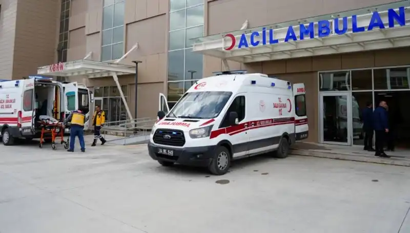 Erzincan’da Feci Kaza: Can Kaybı ve Yaralılar Mevcut