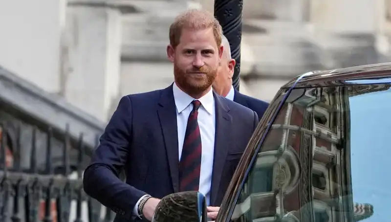 Prens Harry'nin Aile Bağlarını Yeniden Kurma Çabası: Barış Mesajı