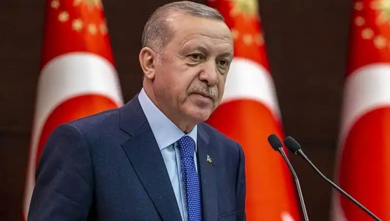 Erdoğan'dan İki Yeni Diplomatik Adım: Barış İçin Harekete Geçti