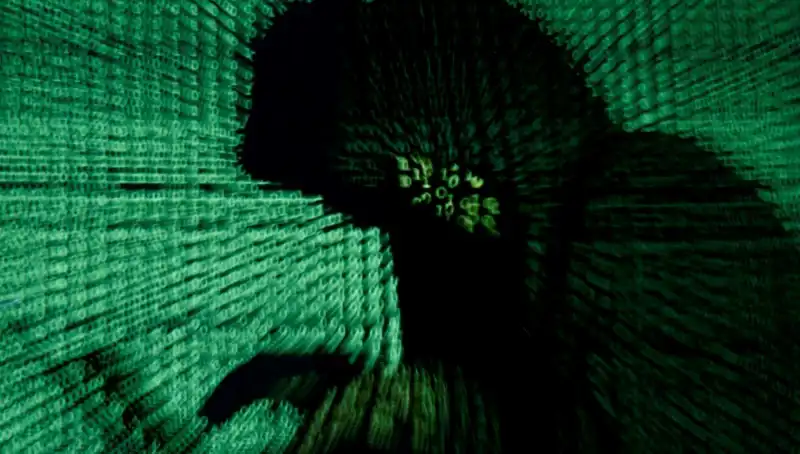 Siber 'Elfler' Kremlin'e Karşı: Hackerlık Değil, Araştırma Yapıyoruz!