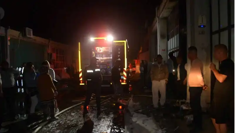 Gözlük Fabrikasında Korkutan Yangın: Müdahale ve Sonrası