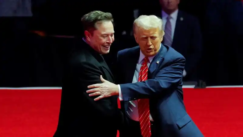 Elon Musk ve Donald Trump Arasındaki Gerginlik: Nedenleri Açıklanıyor