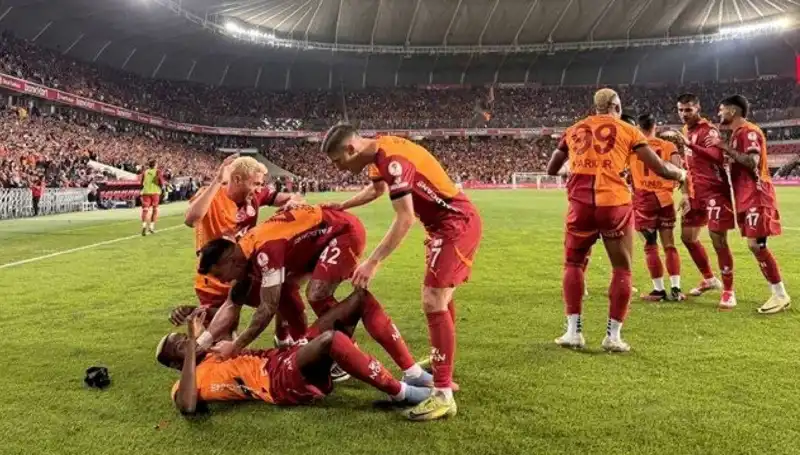 Kıran Kırana Pazarlık: Transfer Pazarında Rekabetin Sıcak Anları