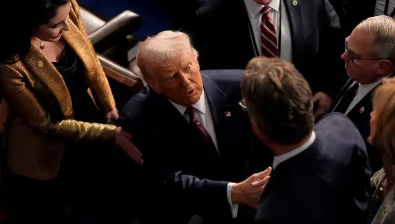 Trump'ın Sağlık Politikaları: Faturayı Hastalara Keserek 4 Milyon Kişiyi Tehdit Ediyor