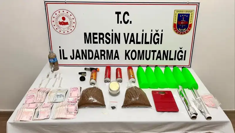 Mersin'de Uyuşturucu Ticareti Çetesi Çökertildi: 5 Kişi Tutuklandı