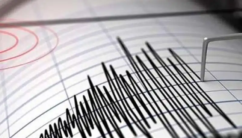 Sındırgı'da Şok Edici Deprem: 4.3 Büyüklüğündeki Sarsıntı Neleri Değiştirdi?