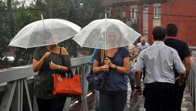 Sıcaklık Rekorları Kırılacak: Sağanak Uyarılarıyla Gelen Hava Durumu