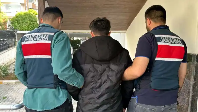 4 İl'de Düzenlenen Dolandırıcılık Operasyonunda 35 Kişi Tutuklandı