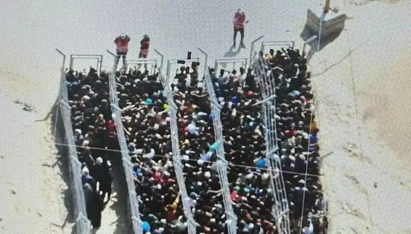 Gazze'deki Görüntüler: Nazi Kamplarına Yapılan Çarpıcı Benzetme Neler Anlatıyor?