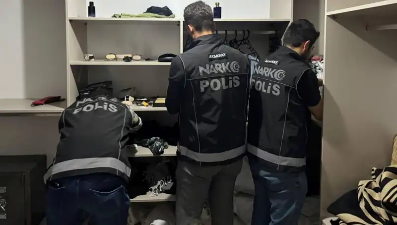 Uyuşturucu Operasyonunda Şaşırtan Gelir: F Serisi Dolarlar Ele Geçirildi!